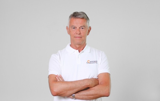 Thomas Wenz - Geschäftsführer CONNECT Thomas Wenz - Geschäftsführer CONNECT